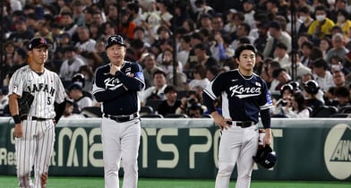 안현민과 송성문이 일본과의 K-베이스볼시리즈에서 홈런을 쏘아 올렸다. 사진은 15일 일본 도쿄돔에서 열린 K-베이스볼 시리즈에서 백투백 홈런을 쏘아 올린 안현민과 송성문. /사진=뉴스