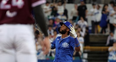 아리엘 후라도와 르윈 디아즈가 삼성 라이온즈에 잔류한다. 사진은 삼성에서 활약한 디아즈 /사진=뉴시스