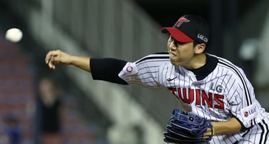 상무 피닉스 야구단에 합격한 14명의 선수가 공개됐다. 사진은 LG에서 활약한 박명근. /사진=뉴스