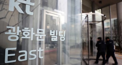 KT 차기 대표 3파전 압축… 박윤영·주형철·홍원표