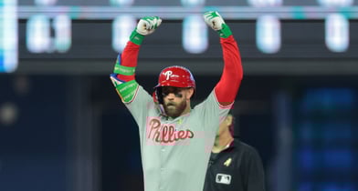 브라이스 하퍼가 2026 월드베이스볼클래식 대표팀에 합류한다. 사진은 필라델피아에서 활약 중인 하퍼. /사진=로이터