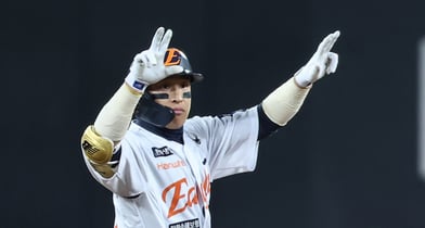 한화 이글스 손아섭이 자유게약선수 시장에서 큰 인기를 끌지 못하고 있다. 사진은 한화에서 활약한 손아섭. /사진=뉴시스 