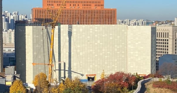 [르포] 1세대 현대건축 내년 사라진다… "서울의 새 심장 기대"