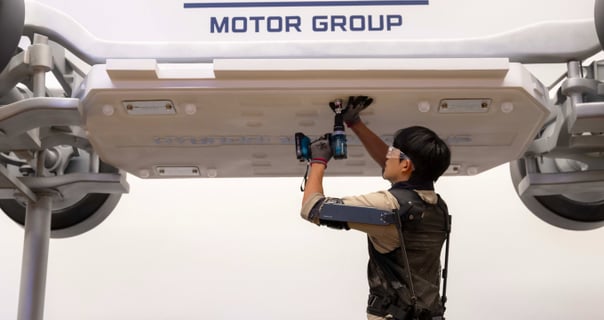 정의선의 로봇 철학 '인간 중심'… 현대차 웨어러블 '엑스블' 띄운다