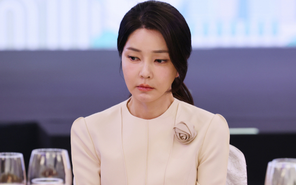 김건희, '숙대 석사 학위' 취소에도… 교사 자격은 유지 '왜?'