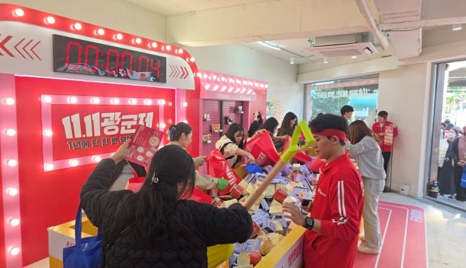 [현장] "3시간 대기? 괜찮아!"… 알리 '11초 챌린지'에 성수동 '후끈'