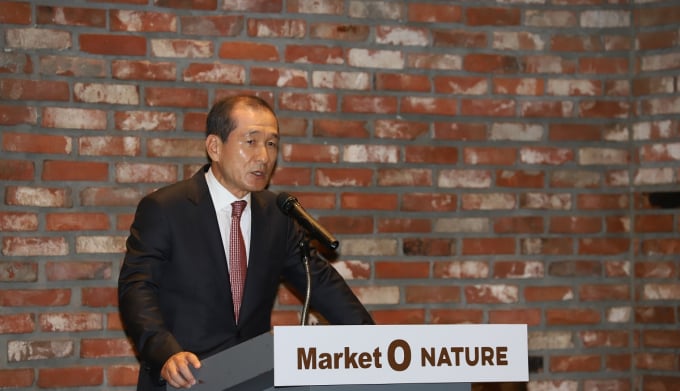 '짠물 경영과 통큰 투자'… 허인철 부회장의 오리온 성장 공식