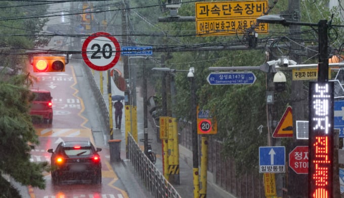 "차보험료 3.5% 올려야" 보험사들 논의… 금감원, 받아들일까