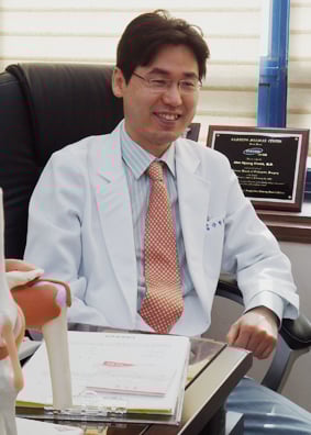 [안형권의 관절이야기] 관절질환의 치료와 예방②_어깨