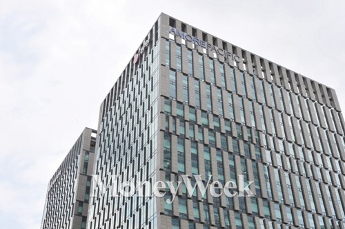 아모레 해외사업은 '돈 먹는 하마'?