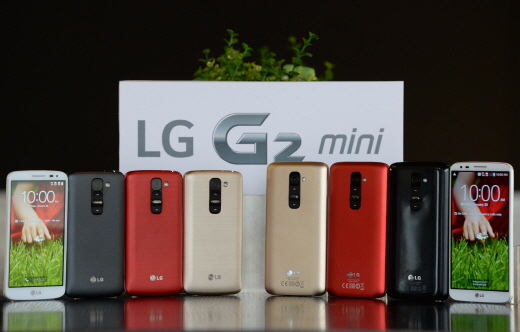 프리미엄 스마트폰 'LG G2 미니' 살펴보니
