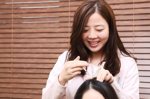 [김지영원장의 탈모한의원이야기(101)] 정수리 여성탈모증상, 치료비용 걱정보다 조기치료가 핵심