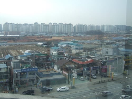 저렴한 역세권 아파트 잡자. ‘김포풍무 푸르지오 센트레빌’ 막바지 계약자 붐벼…