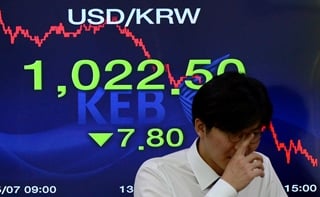 7일 오후 서울 중구 외환은행 본점 딜링룸 전광판에 원·달러 환율이 5년 9개월만에 1020원대인 1022.50원을 나타내고 있다. /사진제공=뉴스1