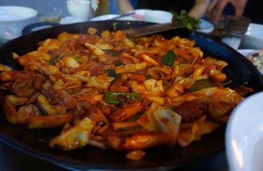 ▲ 신미경홍대닭갈비