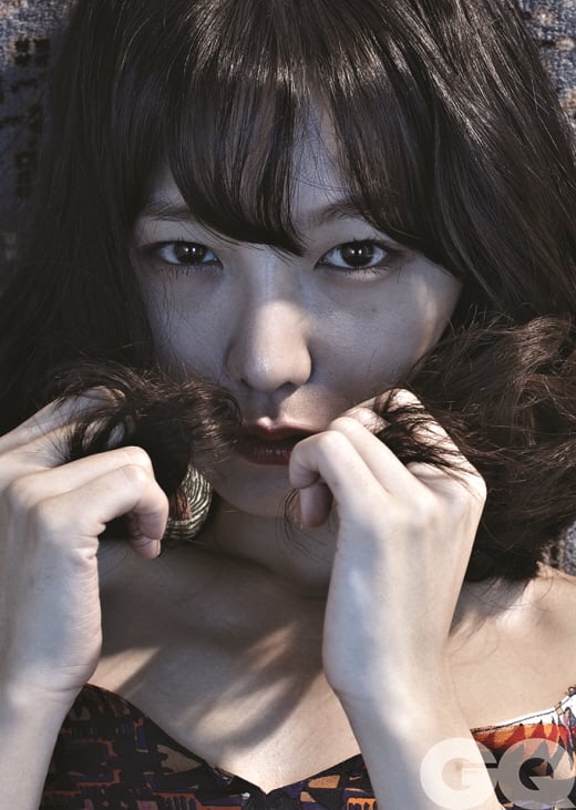 신소율 화보, 상큼발랄 어디로?...'무표정도 매력있네'