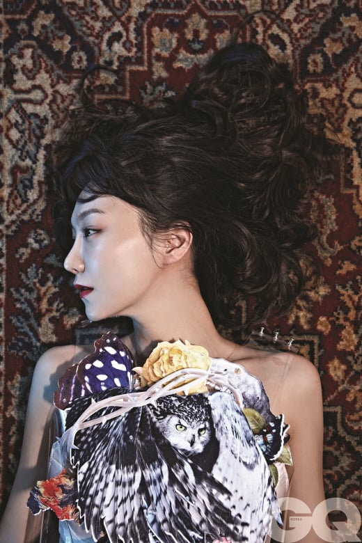 신소율 화보, 상큼발랄 어디로?...'무표정도 매력있네'