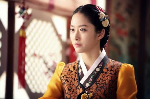▲<조선총잡이>에  '최혜원'으로 출연하는 전혜빈 