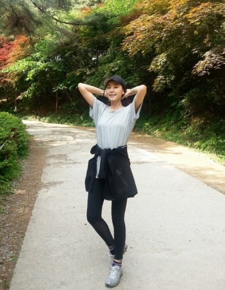 [★SNS]공현주, '다이어트엔 등산, 등산엔 레깅스'