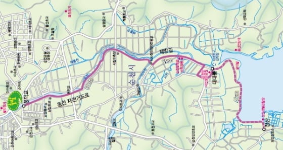 순천만 갈대밭 코스: 풍덕교-이사천보행자전용교-낭트정원-순천만자연생태공원-장산갯벌관찰장(13km, 1시간)/이미지제공=전라남도