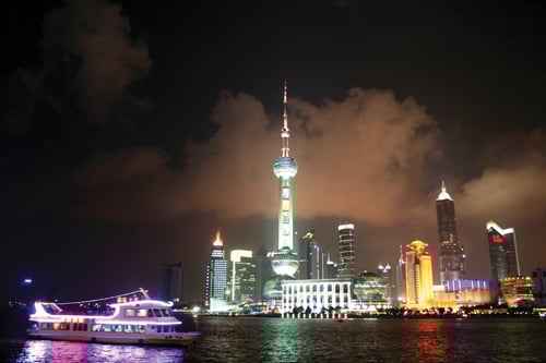 중국 상하이 외탄 야경. /사진제공=하나투어