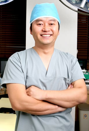 [노윤우의 모발이식이야기(144)] 모발이식병원, 비용 정보보다는 실제 경력과 경험 따져야