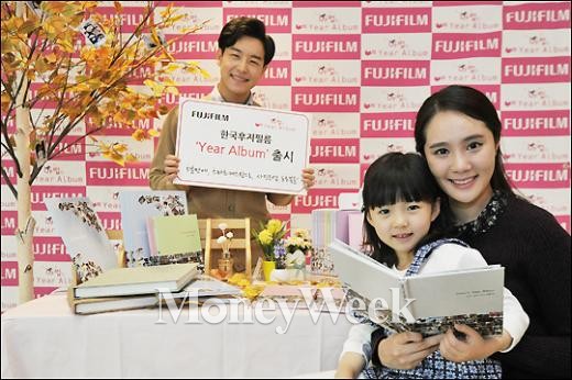 [MW사진] 우리 아기 '1년 성장앨범' 5분만에 완성!