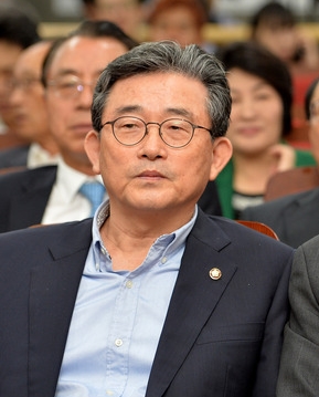 이한구 새누리당 경제혁신특위원장 /사진=뉴스1