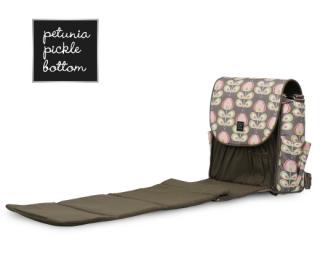 [ITEM PICK] 아이와 캠핑 갈때 챙길 것들...카시트·기저귀가방·일회용 젖병