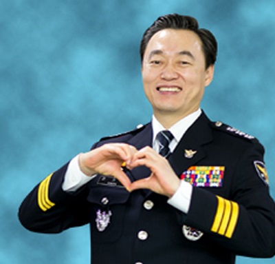 '부산지방경찰청장' '권기선'/사진=부산경찰청 홈페이지 캡처