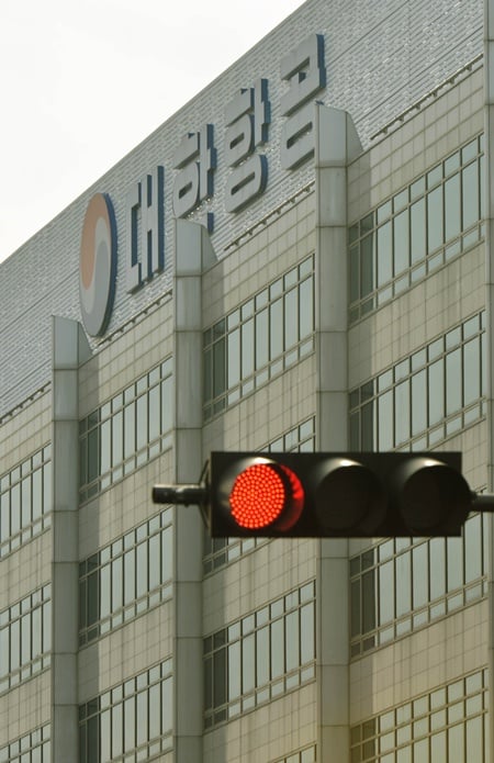 ‘박창진 사무장’, ‘조현아 결심공판’, ‘구미 음주사고’, ‘공무원 연금개혁’. 박창진 사무장이 땅콩회항 사건 이후, 복귀한 가운데 "지옥의 스케줄"이 배정돼 보복성이라는 뒷말이 나오고 있다. /자료사진=뉴시스 