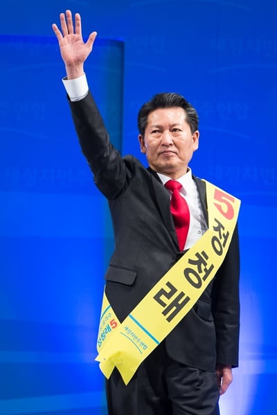 ‘정청래 참배 발언’ 정청래 새정치민주연합 최고위원이 지난 14일 노무현 전 대통령 묘역을 참배한 김무성 새누리당 대표에 비난을 가했다. /사진=뉴스1