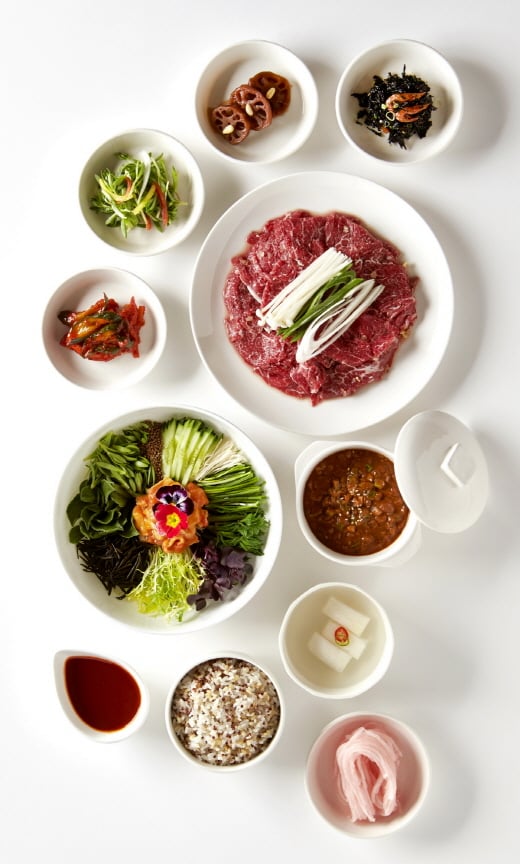 쉐라톤 그랜드 워커힐, 봄 요리 프로모션…우렁쌈밥과 한우불고기