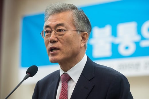'문재인 지지율' '반기문 지지율' '김무성 지지율' '박원순 지지율' '안철수 지지율' /사진=뉴스1