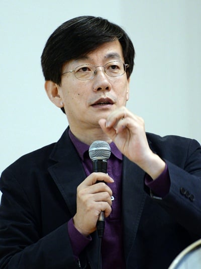 ‘손석희’ JTBC 보도부문 사장이 언론인이 되고자 하는 청년들에 “문제의식을 가져야 한다”며 충고를 했다. /사진=뉴스1