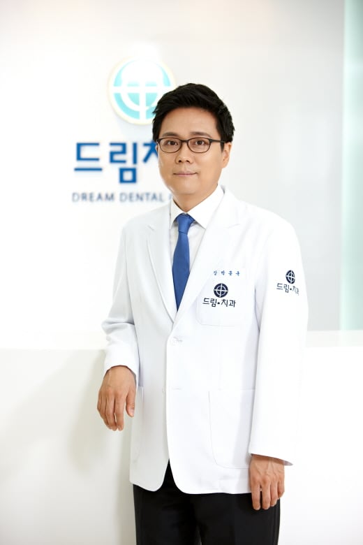 앞니를 예쁘게…라미네이트 치아성형이란?