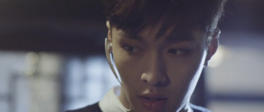 엑소, 10개월 만에 신곡 ‘CALL ME BABY’(콜미베이비) 공개