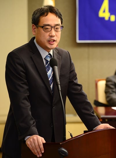 '이상규후보 사퇴' 사진은 4·29 재보궐선거 서울 관악을에 출마한 변희재 후보. /사진=뉴스1  
