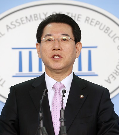 '이완구 총리' 새정치민주연합 김영록 수석대변인. /사진=뉴스1  