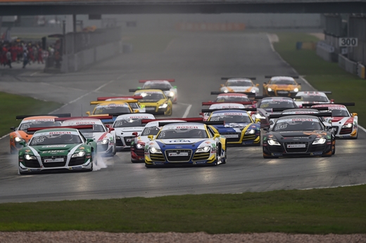  3 ߱ ̿  2015 ƿ R8 LMS   . /=ƿڸ 
