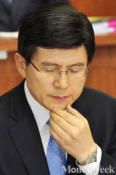 '황교안 청문회' '국무총리(황교안) 임명동의에 관한 국회 인사청문회'가 장윤석 인사청문특위위원장 주재하에 지난 8일 서울 여의도 국회 제3회의장에서 개최된 가운데 황교안 총리 후보자가 출석했다. /사진=임한별 기자