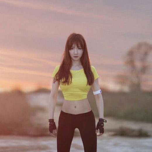 이린, 스포츠웨어 ‘트루폭시’ 모델 발탁…멋진 발차기 뽐내