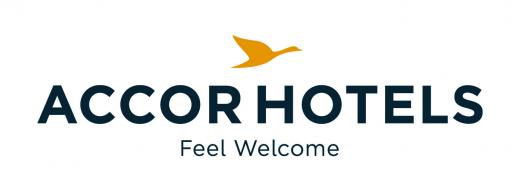 아코르, 아코르호텔스(AccorHotels)로 사명 변경