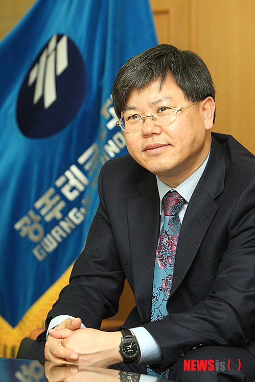 유동국 전 광주테크노파크원장 
