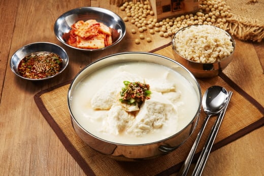 맛과 건강, 거기에 부담 없는 메뉴 가격까지 … 순두부 ·보리밥을 3천원에