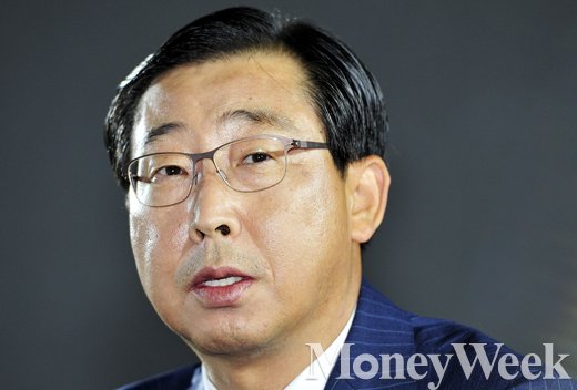 [MW사진] 신형K5, '모던·스포츠' 두 얼굴로 중형차 판도 뒤엎는다