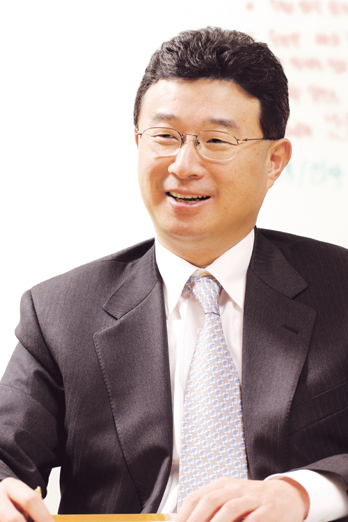 구본걸 LF 회장. /사진제공=LF