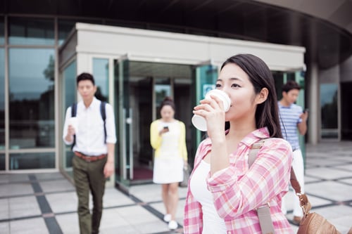 [커버스토리] 커피 한잔에 물 140ℓ, 아셨나요