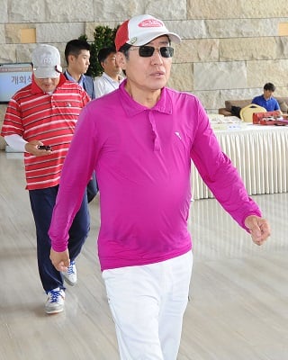 ‘홍준표 공무원 골프대회’ ‘공무원 골프대회 강행’/사진=뉴스1 이승배 기자