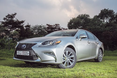 Lexus 2016 All New ES300h.